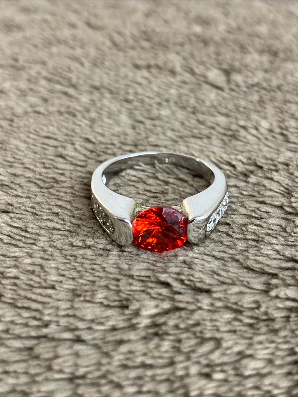 925 sterling Silver Red Stone Ring Modern Minimalist Red Ruby Garnet